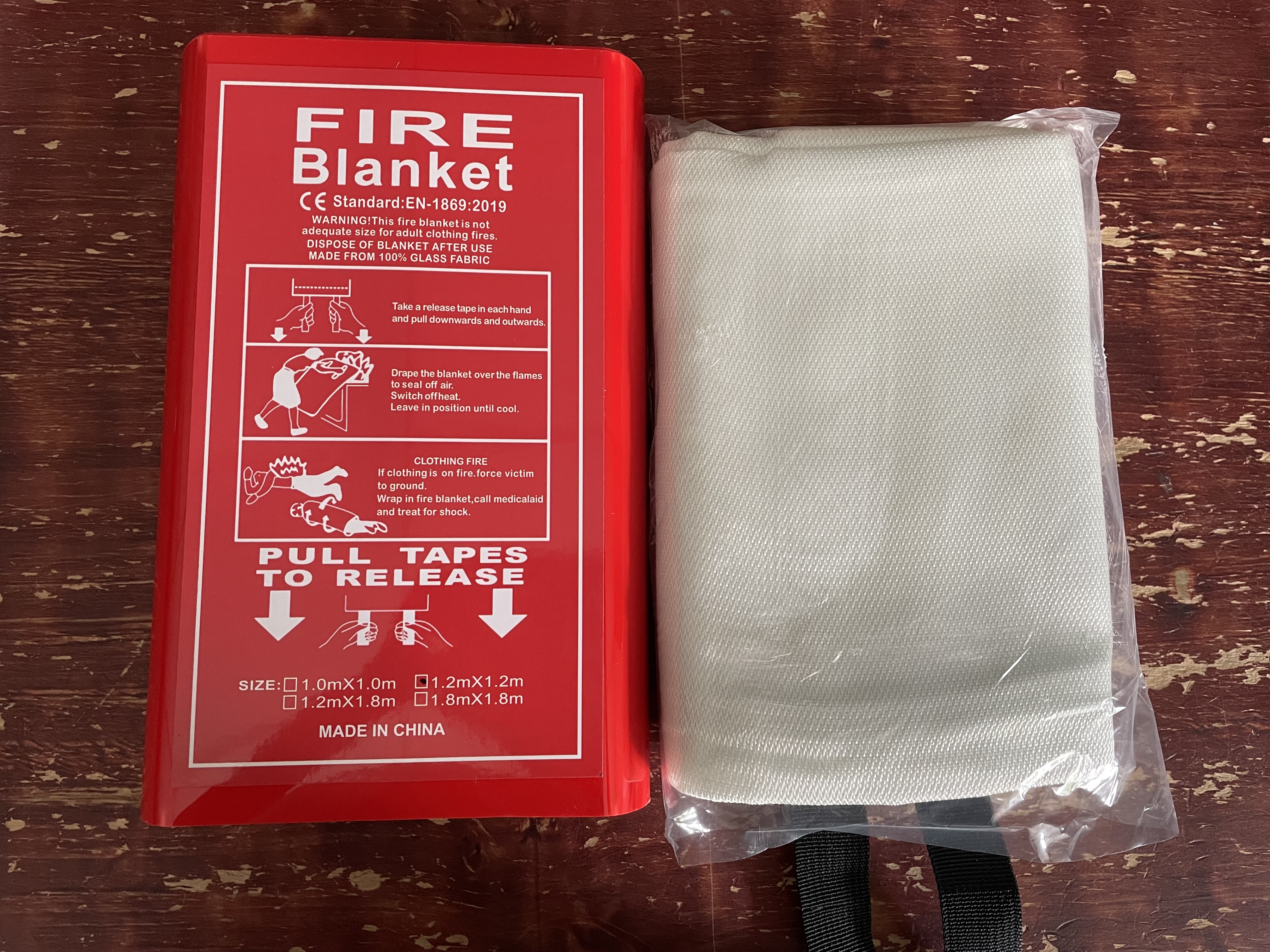 Qual é a diferença entre um cobertor de incêndio de solda e um cobertor de incêndio comum?