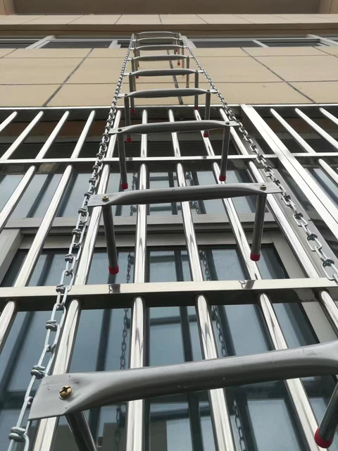 Escada de incêndio de alumínio para plataforma de trabalho